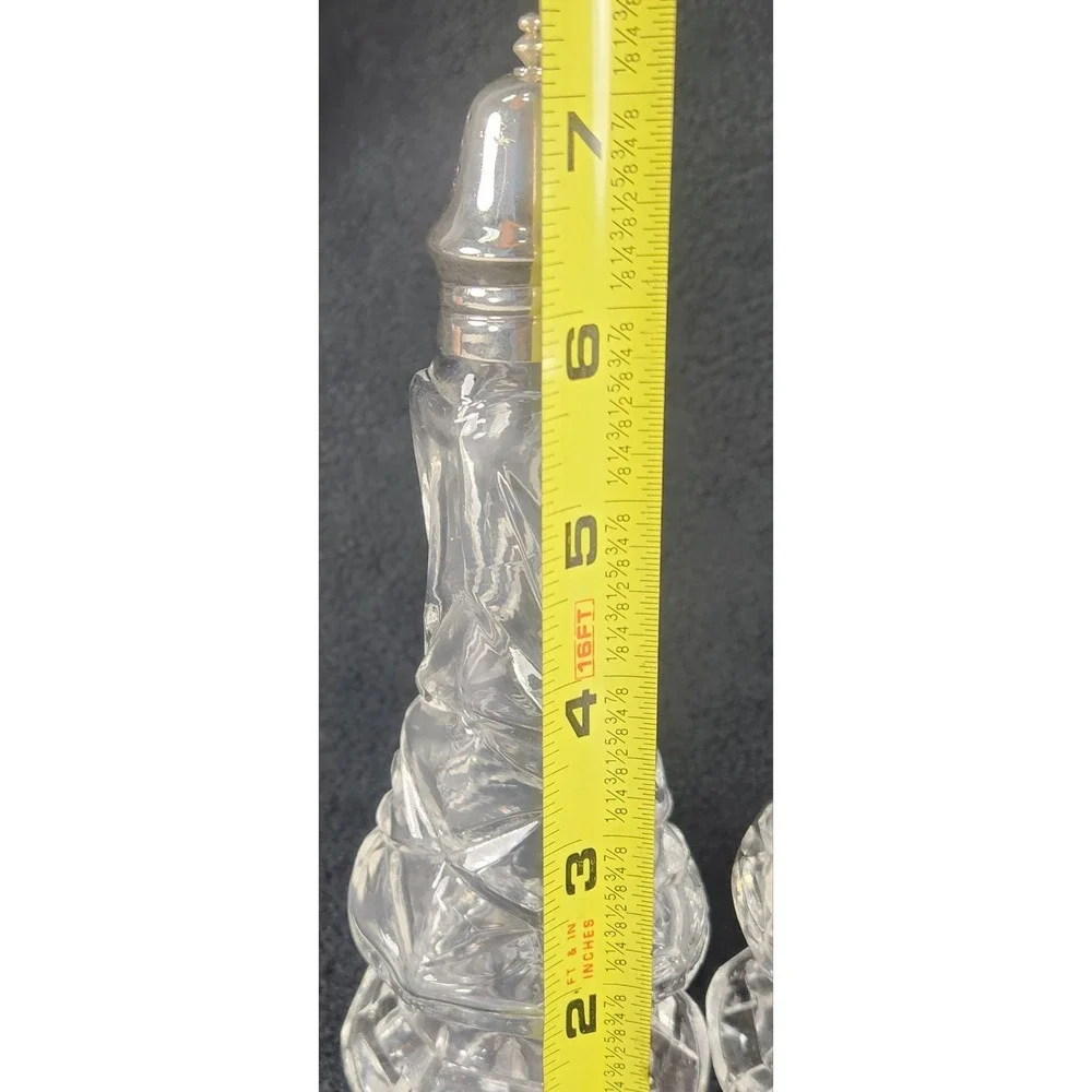 Vintage Crystal Legends by Godinger Silver Art Crystal Salt & Pepper Shaker set